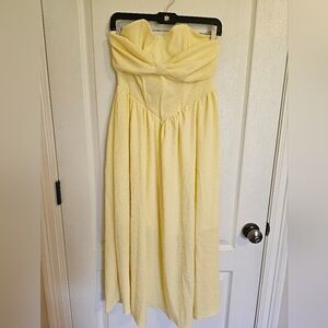 Elegant Yellow Strapless Dress